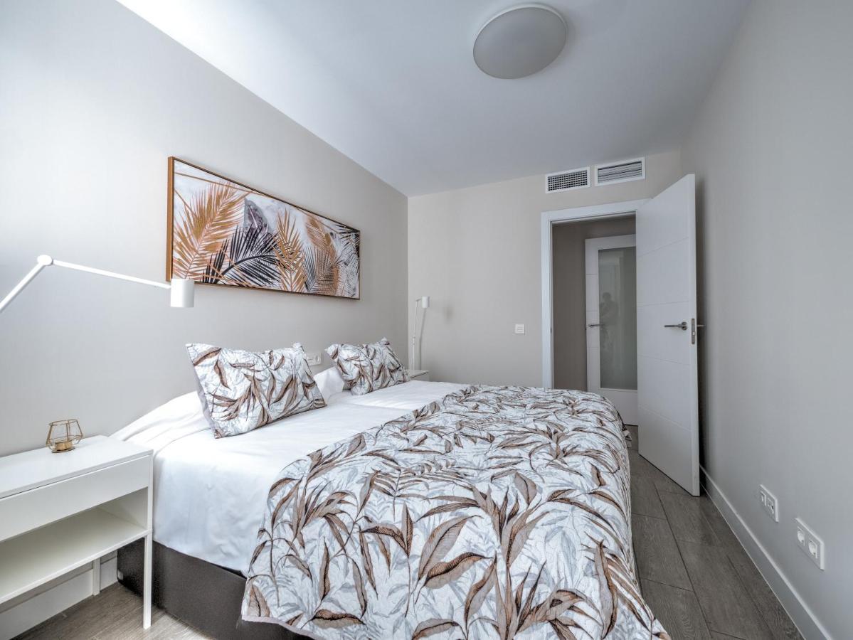 New Beach Front Apartment With Large Balcony Torrox Exterior foto