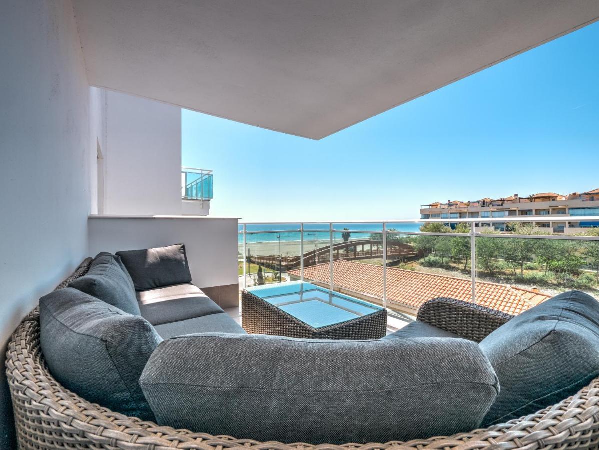New Beach Front Apartment With Large Balcony Torrox Exterior foto