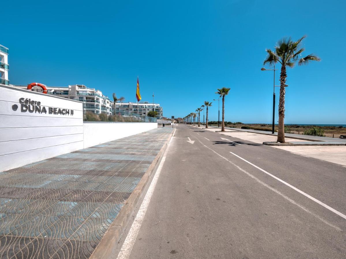 New Beach Front Apartment With Large Balcony Torrox Exterior foto