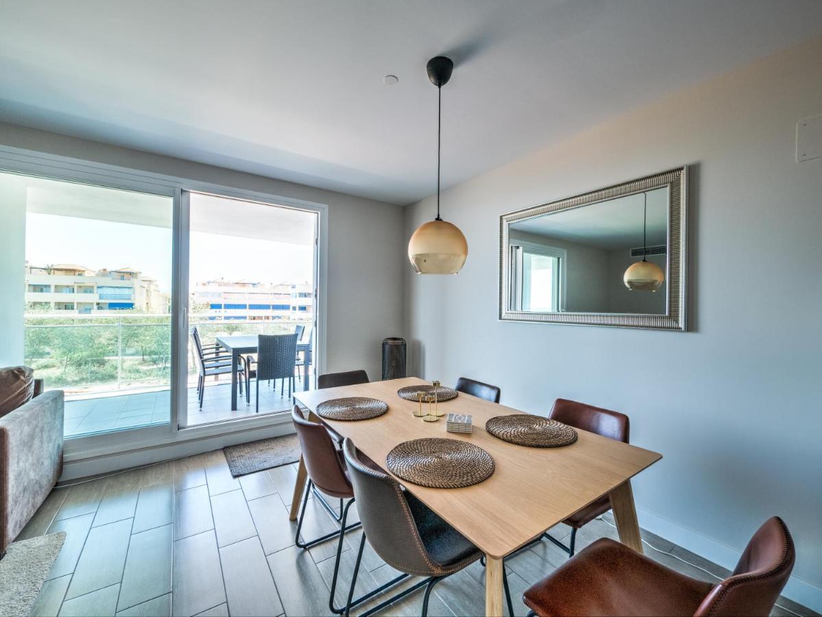 New Beach Front Apartment With Large Balcony Torrox Exterior foto